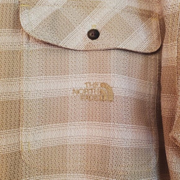 The North Face TNF Mens Casual Button Down Shirt Plaid 2 Chest Pockets Logo XL - Picture 4 of 7